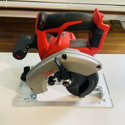 Milwaukee Circular Saw