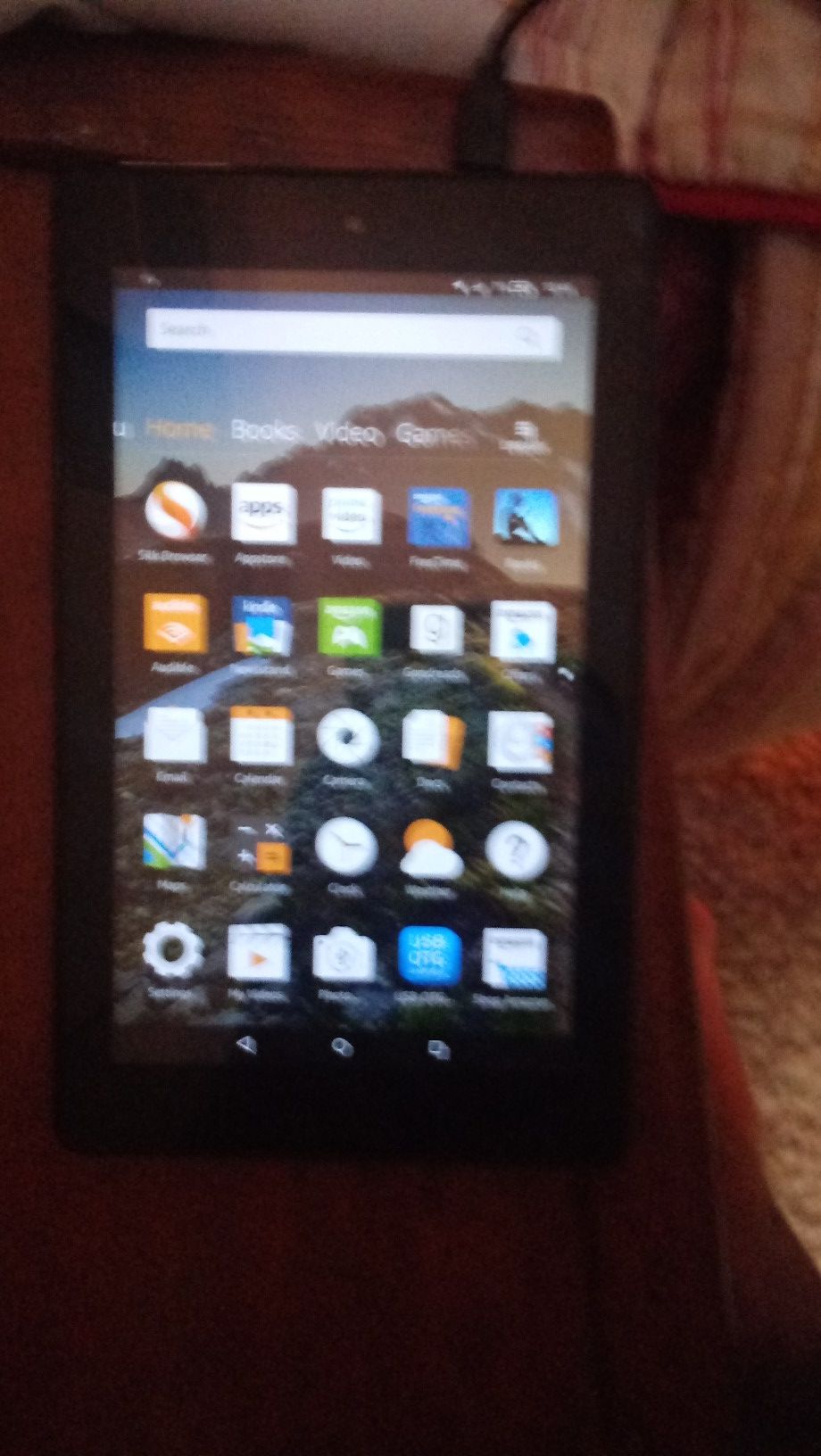 Tcl Tv and Amazon fire tablet