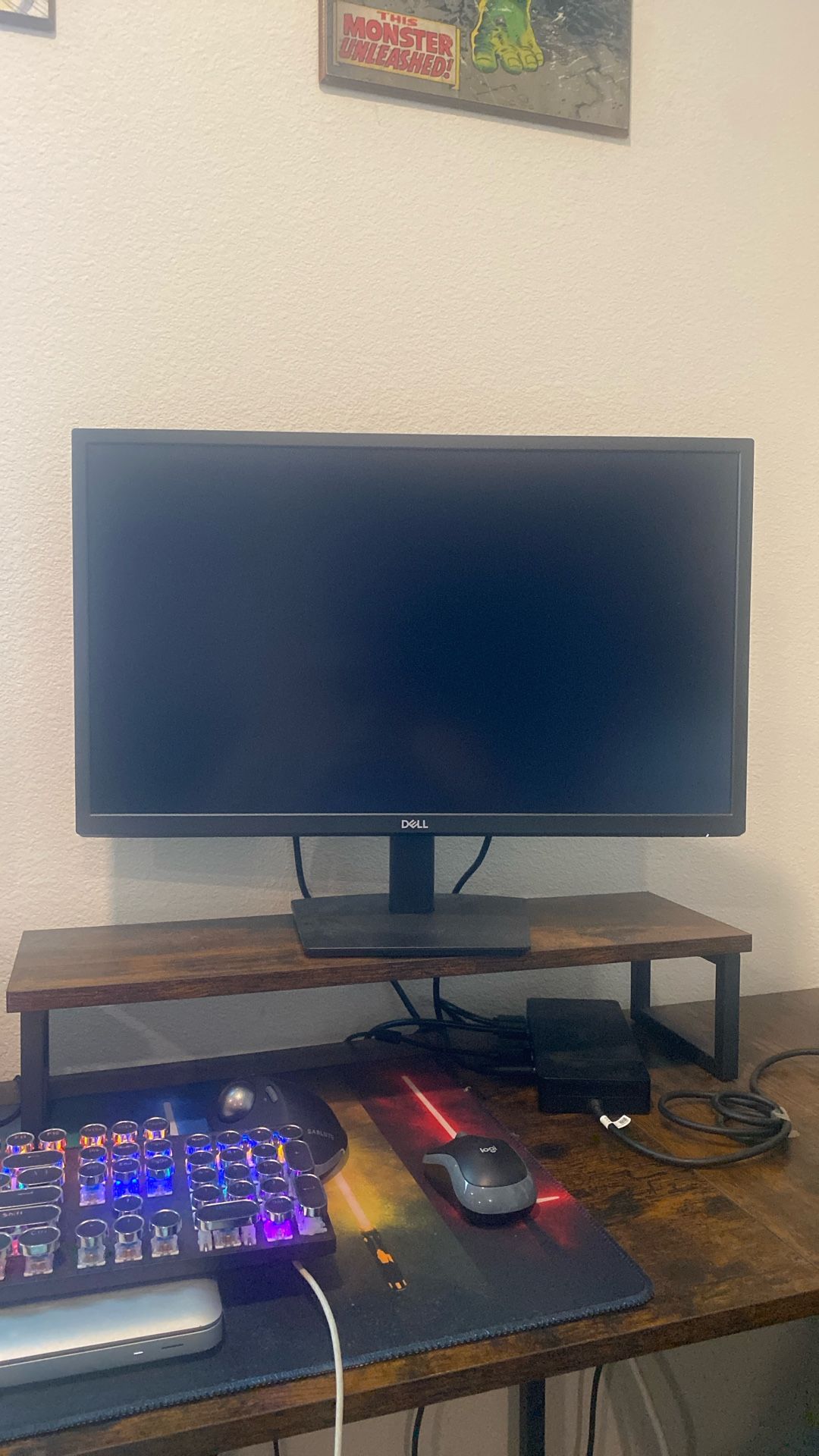 2 Dell 27’ Monitors