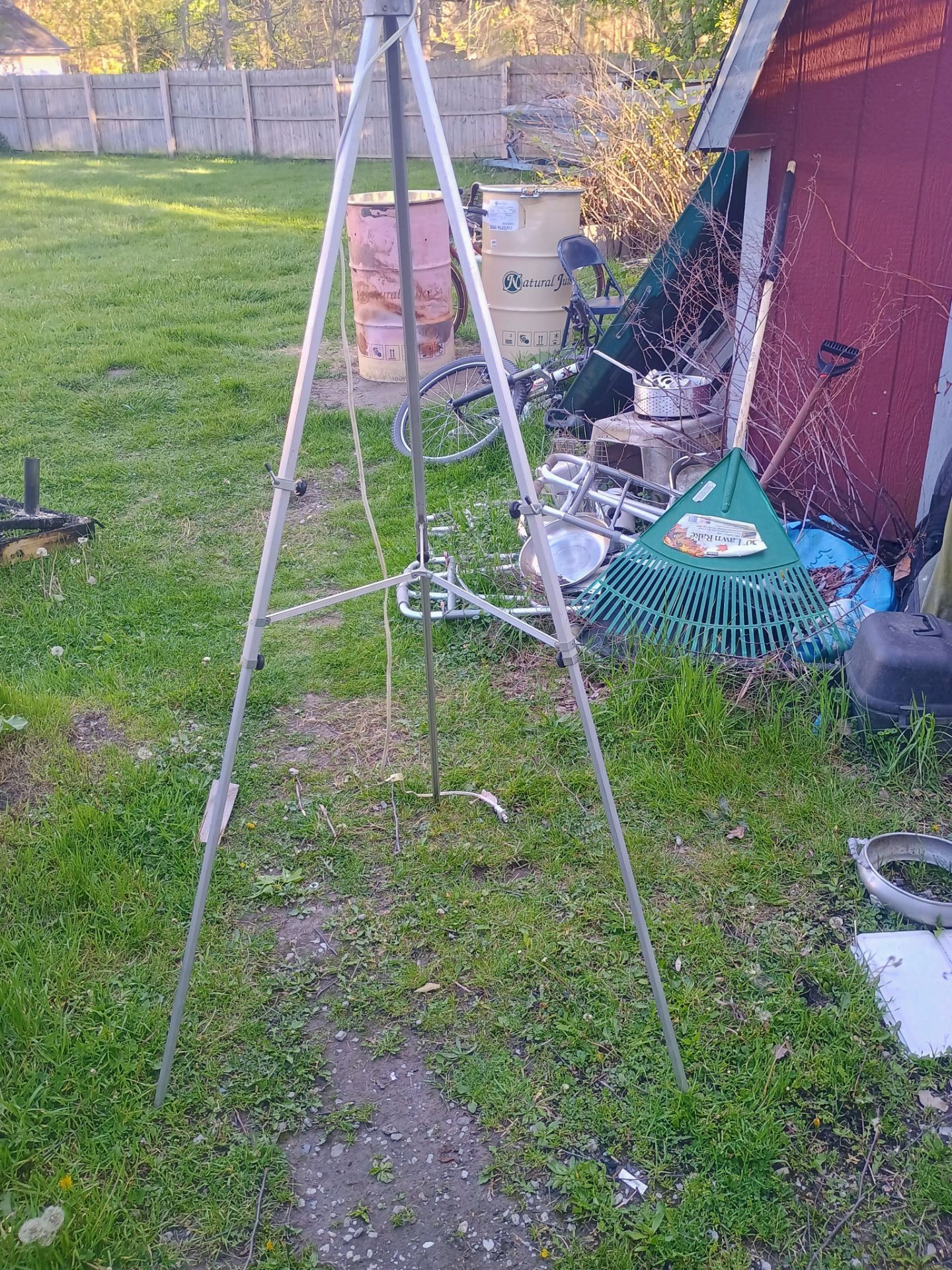 Up to 5 foot tall collapsible lighted easel, 3 legged