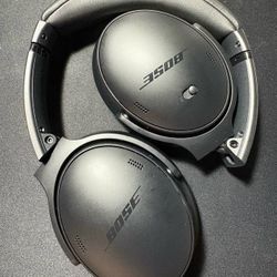Bose QuiteComfort QC45 Noise Cancelling