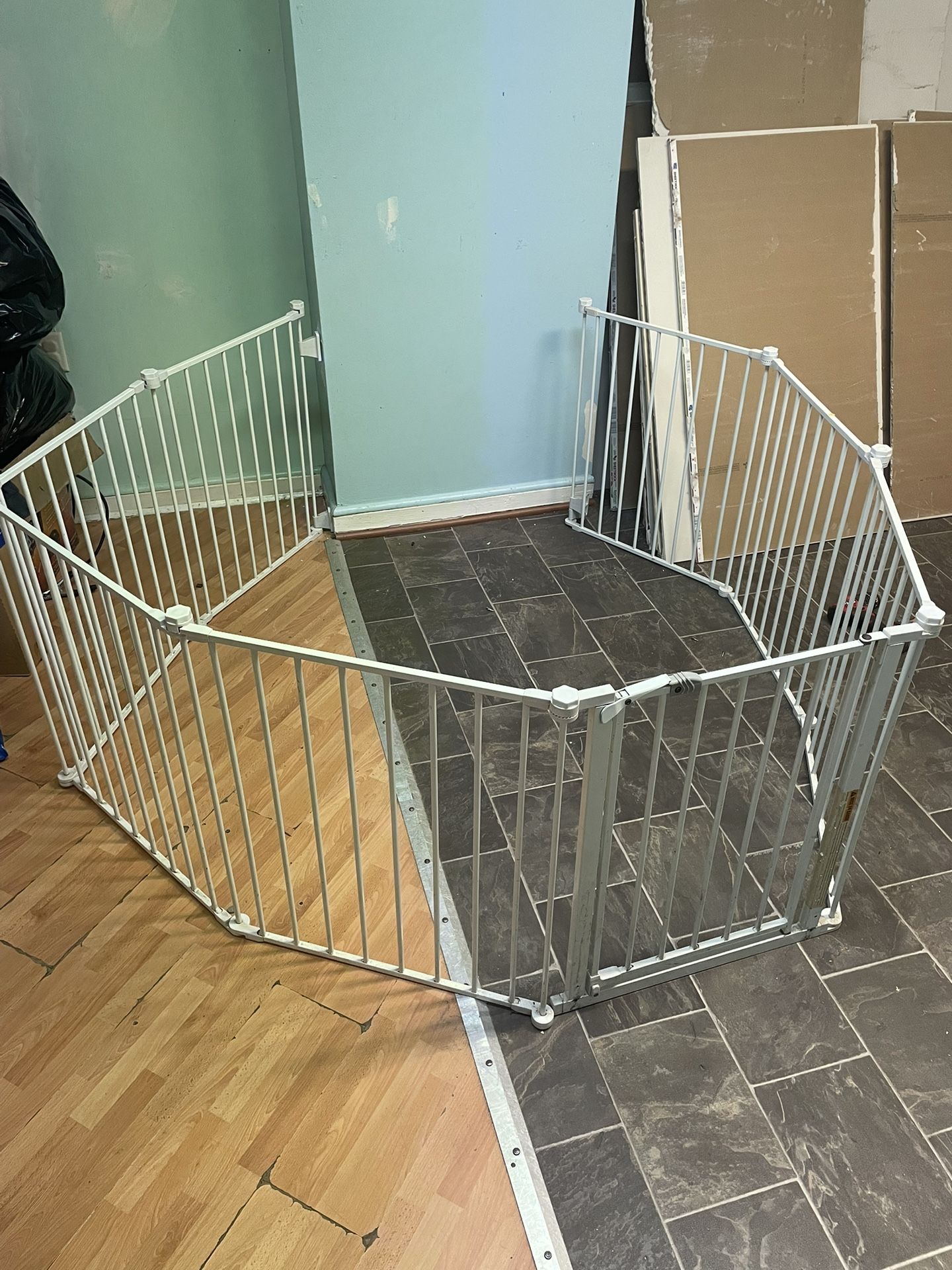 Small Gates With Entrance Door