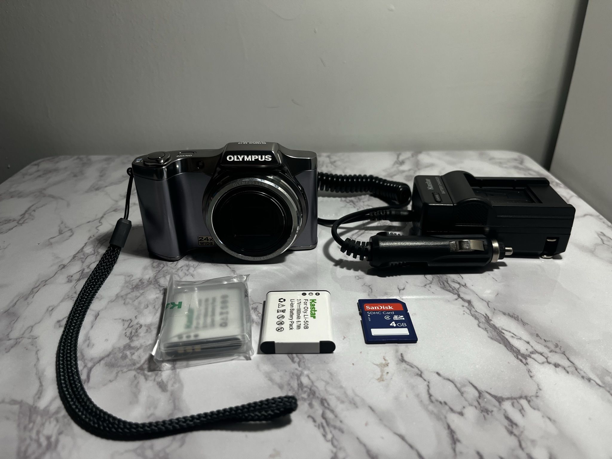Olympus S Series SZ-12 14.0MP Digital Camera - Silver