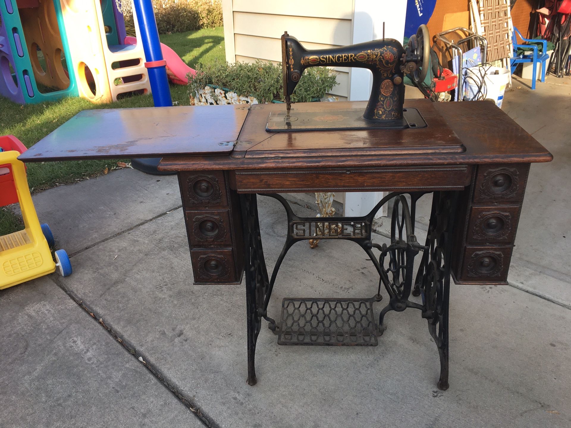 Antique singer sewing machine