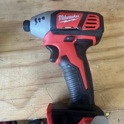 Millwaukee M18 Impact Driver 