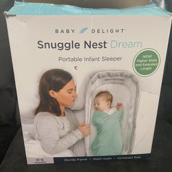 PORTABLE INFANT SLEEPER $30