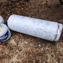 Propane Tanks 