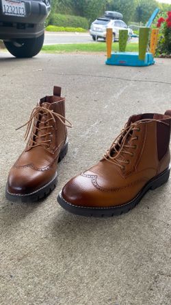 Cognac boots