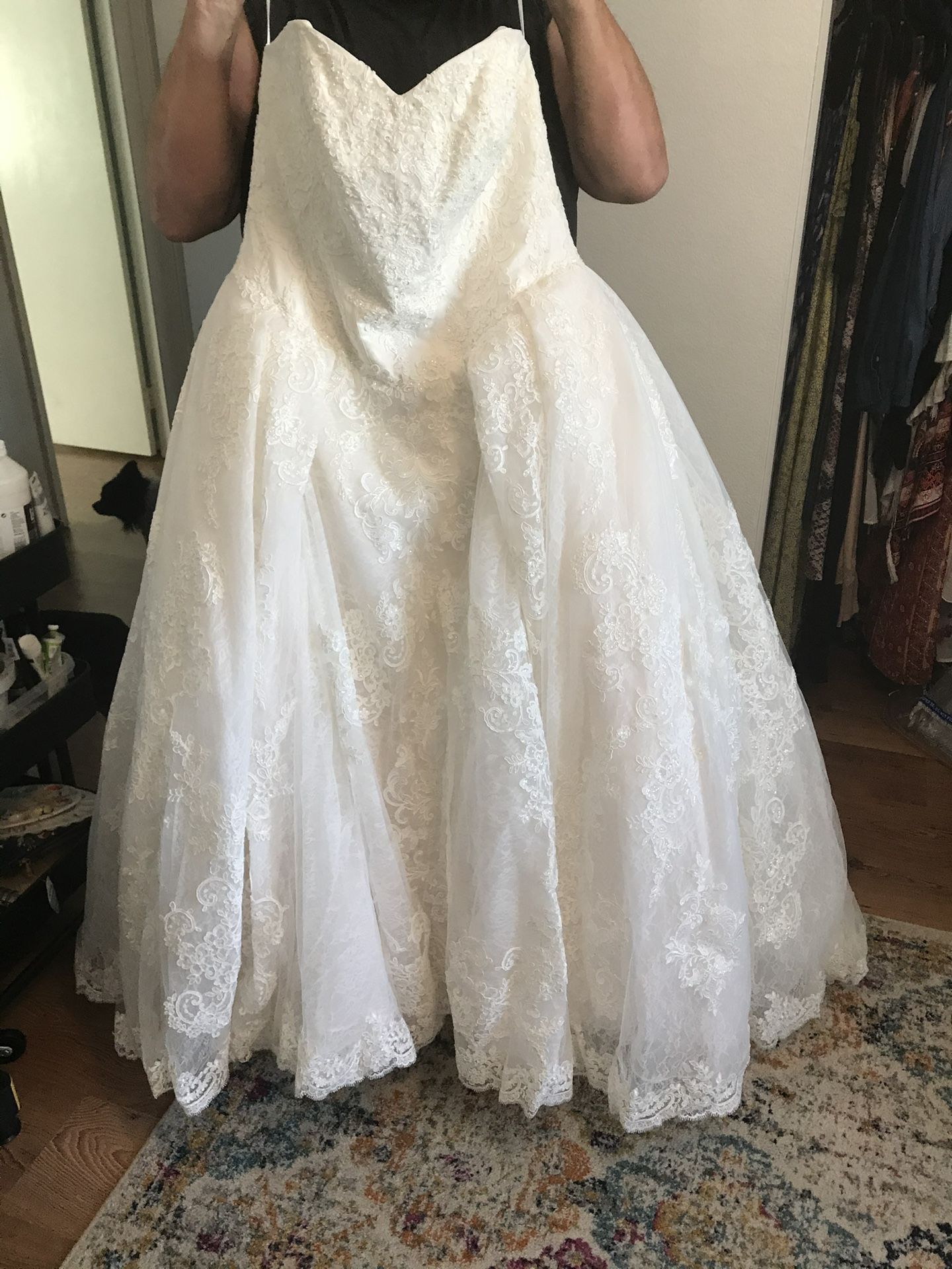 OLEG CASSINI 18W WEDDING GOWN