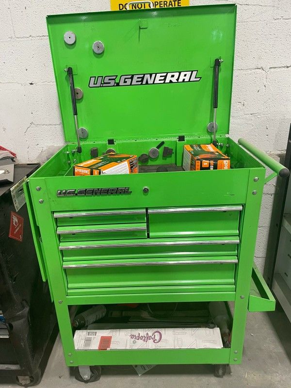 US General 30 in. 5 Drawer Mechanics Cart,
GREEN