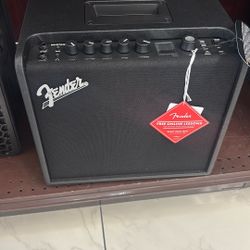 GUITAR AMP