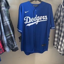 Brand New Never Worn KERSHAW DODGERS JERSEY 