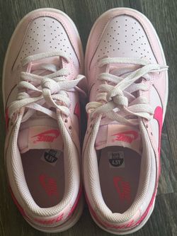 Pink foam dunks   size 6.5 & 4.5