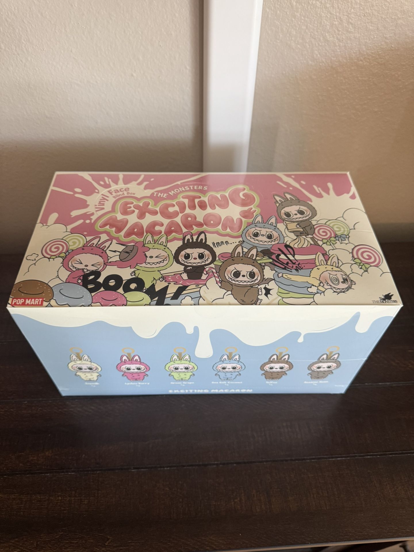 LABUBU EXCITING MACARON CASE