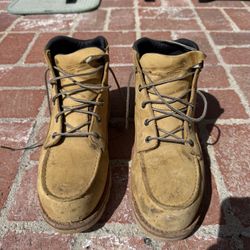 Red Wings Boot