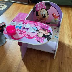 Minnie Mouse Chair Desk 