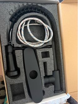 Black Matted kitchen faucet