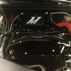 Mishimoto Oil cooler + SGOOD mounting kit