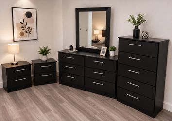 Dresser whit mirror, chest and 2 nightstands - Cómoda con espejo , gavetero y 2 mesitas de noche