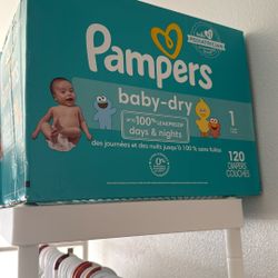 Pampers 