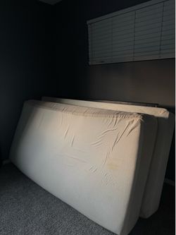 Twin Bed
