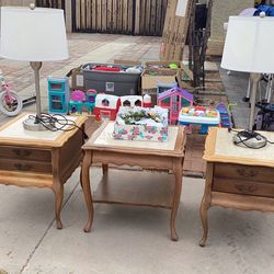 50 c 1.00  Yard Sale everything  needs to go  message me for address if interested .🙏🏻