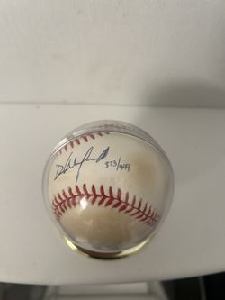Dave Winfield autographed baseball from 1992 World Series