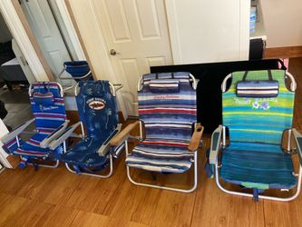 Tommy Bahamas beach chairs