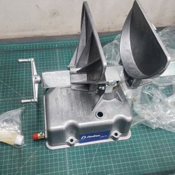 Selling Powerful Pneumatic Paint Shaker Never Used