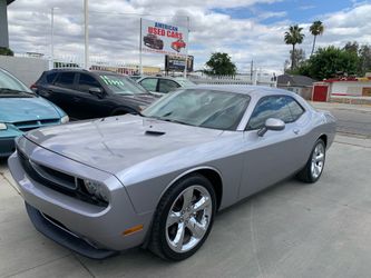 2013 DODGE CHALLENGER SXT