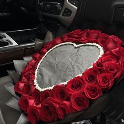 Burn Bouquet🔥 With A Message Inside! 