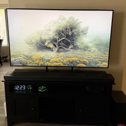 Samsung The Frame 65 Inch TV Year 2024 QN65LS03DAF