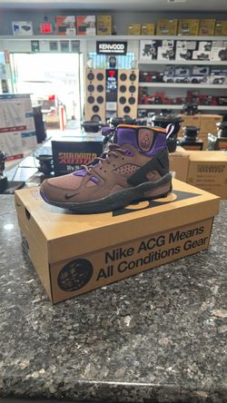 Nike ACG Air Mowabb Mid Sneakers