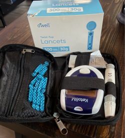 KetoBM Blood Ketone Meter Kit with Lancets