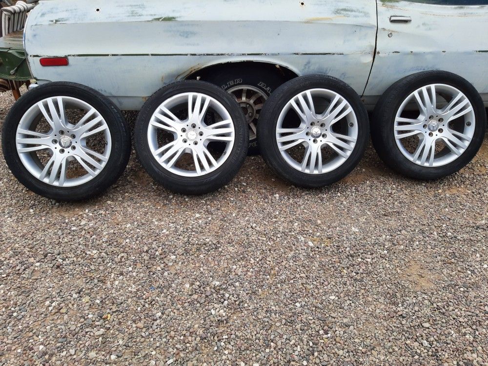 Mercedes Benz 19" Rims $300 Obo