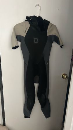 Small size Hurley wetsuit for teen