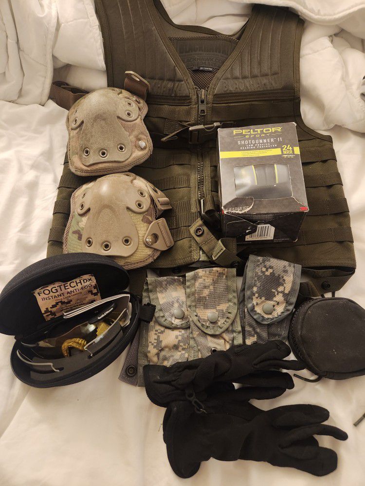 Miscellaneous Military Gear
