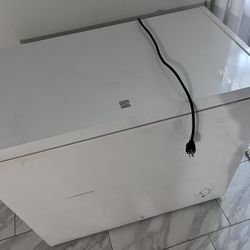 Box Freezer White