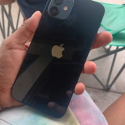 IPhone 12 64gbs Black Cricket