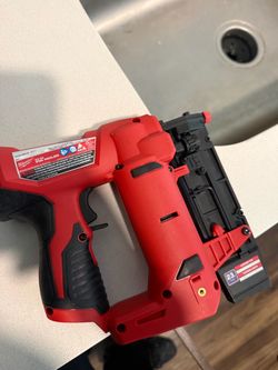 MilwaukeeM12 12-Volt 23-Gauge Lithium-Ion Cordless Pin Nailer (Tool-Only)