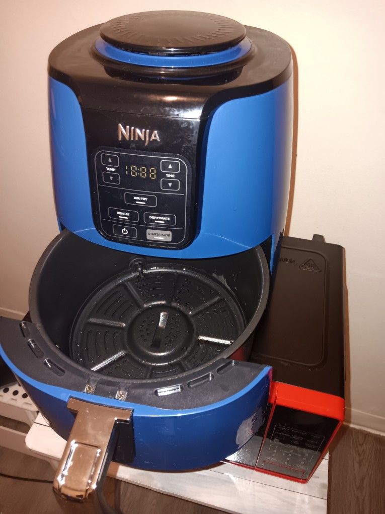 Air Fryer And Microwave