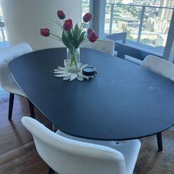 High End Table And 4 White Chairs 