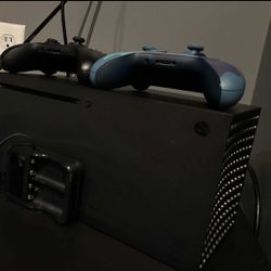 Xbox One X 