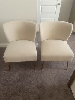 2 Chairs