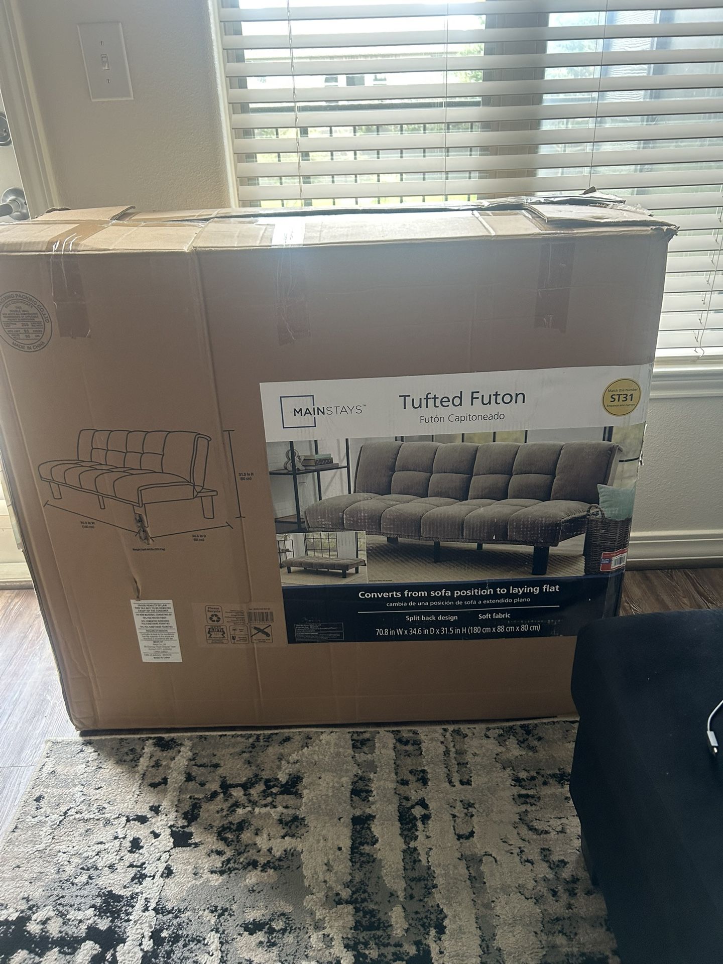 Tufted Futon