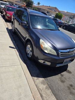 2012 Subaru outback AWD