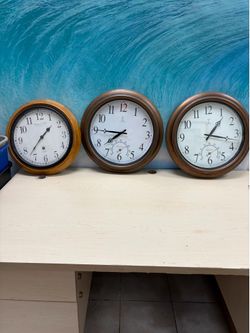 Decorative clocks