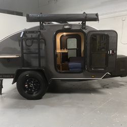 Teardrop Custom Campers