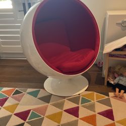 Modern Kids Chair