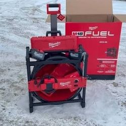 Milwaukee Tool M18 FUEL High Speed Chain Snake for 1-1/2in 4in Pipes
